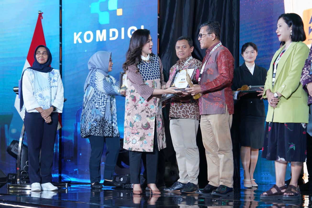 Kementerian ESDM Raih Peringkat Ketiga Anugerah Media Humas Kategori Siaran Pers