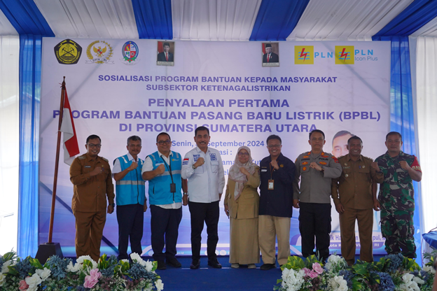 c-penyalaan-listrik-perdana-Sumut-2.png