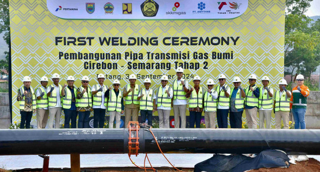 Menteri Energi dan Sumber Daya Mineral (ESDM) Bahlil Lahadalia, Meresmikan Proyek Strategis Nasional, yakni pipa gas transmisi Cirebon-Semarang (Cisem) tahap 2 (Ruas Batang - Cirebon - Kandang Haur),.Senin (30/9)