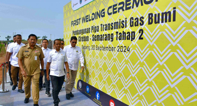 Menteri Energi dan Sumber Daya Mineral (ESDM) Bahlil Lahadalia, Meresmikan Proyek Strategis Nasional, yakni pipa gas transmisi Cirebon-Semarang (Cisem) tahap 2 (Ruas Batang - Cirebon - Kandang Haur),.Senin (30/9)