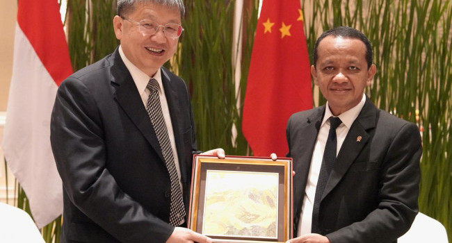 Menteri ESDM bersama Aministrator of National Energy Administration (NEA) China menghadiri Indonesia - China Energy Forum (ICEF) 2024 di Bali, Selasa (3/9)