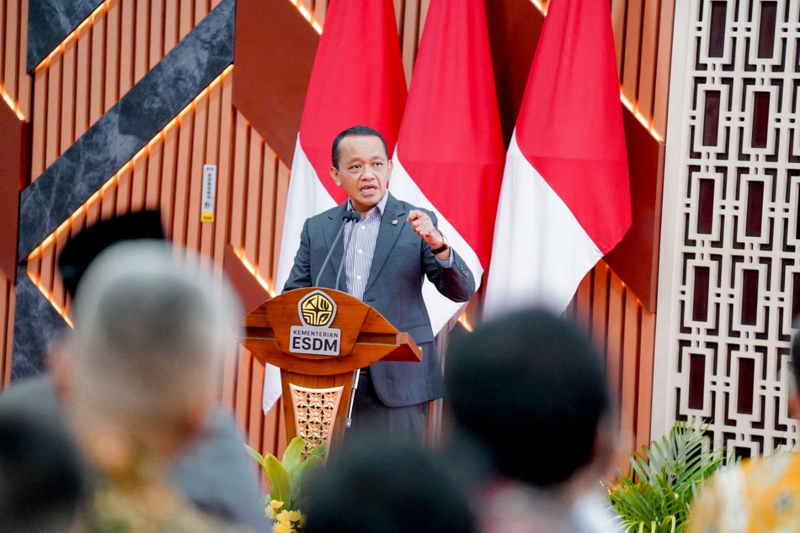 Menteri ESDM pada Penandatanganan Kerangka Kerja Sama Konsorsium ANTAM - IBI - HYD