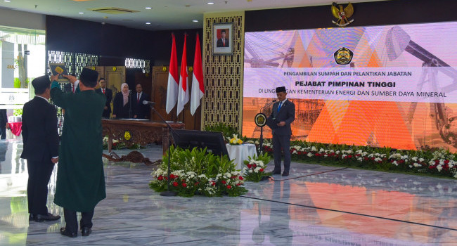 Pelantikan Direktur Jenderal Mineral dan Batubara di Jakarta, Jumat (20/9)