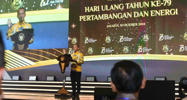 Presiden RI Joko Widodo Menghadiri Malam Puncak Hari Jadi Pertambangan dan Energi Ke-79 (Penghargaan Subroto 2024) di Grand Ballroom Kempinski Jakarta, Senin (14/10)