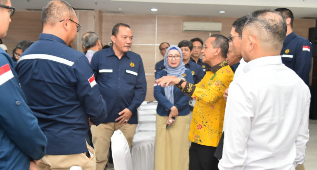 Tatap Muka Menteri ESDM dengan Pegawai di Lingkungan Direktorat Jenderal Mineral dan Batubara, Jakarta, Rabu (5/9)