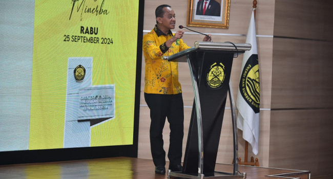 Tatap Muka Menteri ESDM dengan Pegawai di Lingkungan Direktorat Jenderal Mineral dan Batubara, Jakarta, Rabu (5/9)