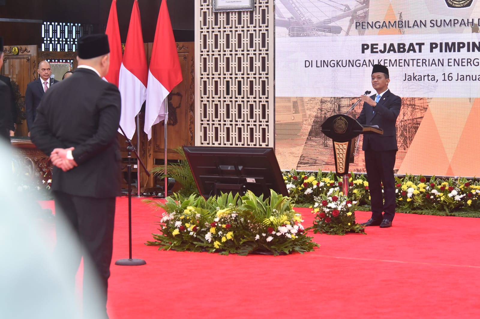 Menteri ESDM Melantik Pejabat Tinggi di Lingkungan Kementerian ESDM, Kamis (16/1)