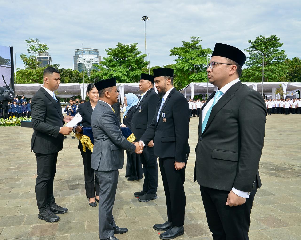 Menteri ESDM memimpin upacara HUT PE ke-80 di Monumen Nasional Jakarta