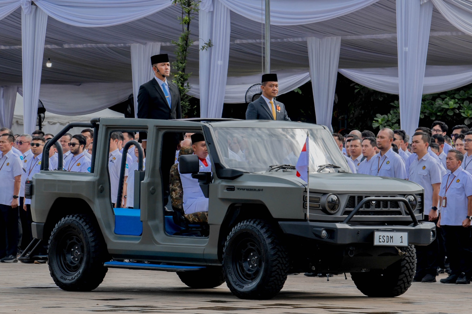 Menteri ESDM memimpin upacara HUT PE ke-80 di Monumen Nasional Jakarta