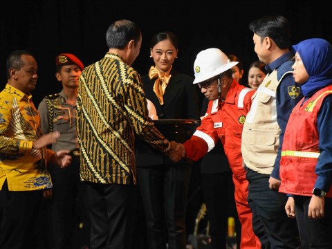 Presiden RI Joko Widodo Menghadiri Malam Puncak Hari Jadi Pertambangan dan Energi Ke-79 (Penghargaan Subroto 2024) di Grand Ballroom Kempinski Jakarta, Senin (14/10)