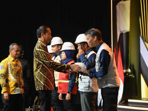 Presiden RI Joko Widodo Menghadiri Malam Puncak Hari Jadi Pertambangan dan Energi Ke-79 (Penghargaan Subroto 2024) di Grand Ballroom Kempinski Jakarta, Senin (14/10)