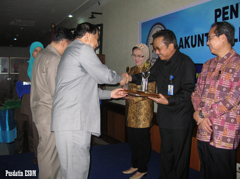 Kementerian ESDM Predikat Dua Terbaik Evaluasi AKIP Tahun 2009