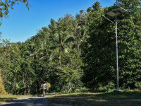 135 PJU TS Berbasis Energi Bersih Terangi Wilayah Gunung Kidul