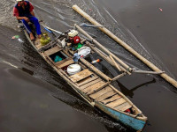 Bantu Pemulihan Ekonomi Pascagempa,  Nelayan Lombok Tengah Terima 500 Paket Konverter Kit