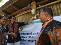 Begini Cara Nusa Tenggara Dapat 2.500 Sambungan Listrik Gratis