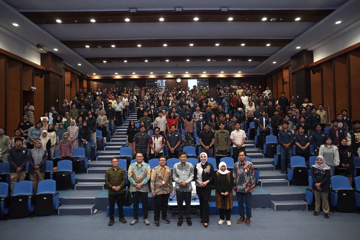 Bukan Sekadar Menyalakan Lampu, ESDM Ajak Mahasiswa UGM Menyalakan Ide untuk Energi Masa Depan