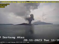 Gunung Anak Krakatau Erupsi, Masyarakat Diimbau Tidak Dekati Radius 5 km dari Kawah