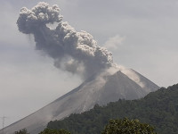 Kejadian Letusan Gunung Merapi tanggal 17 November 2019 Pukul 10.46 WIB, Masyarakat Diimbau Tidak Panik