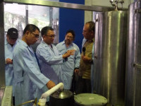 Visiting ITB, Minister of EMR Supports Local Catalyst Products for Domestic Energy Development