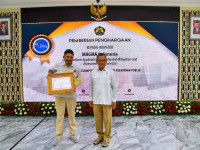 Menteri ESDM Serahkan Penghargaan pada Inovator MAGMA Indonesia dan Si Ujang Gatrik