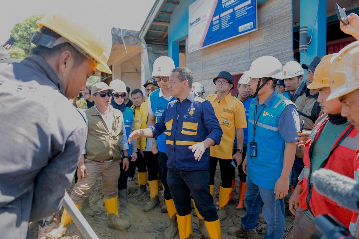 Pemerintah Percepat Pemulihan Distribusi BBM dan Kelistrikan di Sumatera Barat