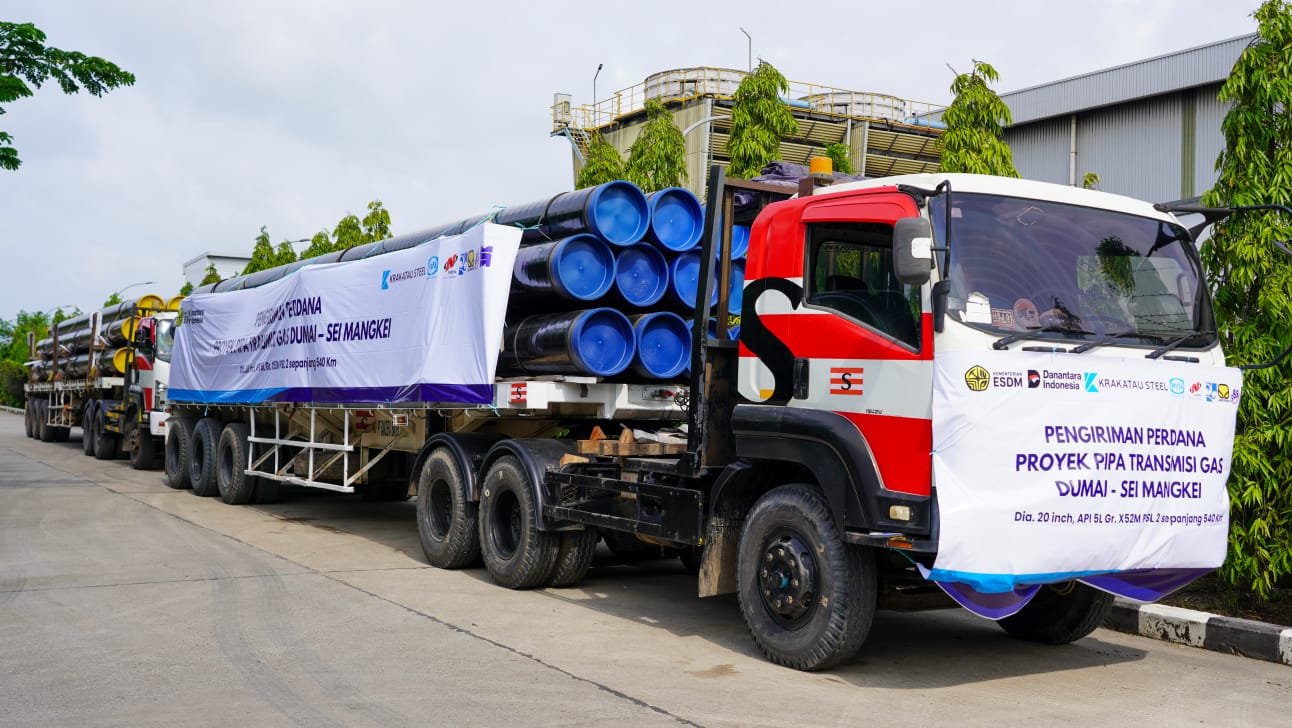 Percepat Konektivitas Gas Bumi Sumatera, Kementerian ESDM Resmikan Pengiriman Pipa Perdana Proyek Transmisi Gas Dusem