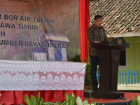 Resmikan Sumur Bor Air Bersih Pesantren Jawa Timur, Menteri Jonan: APBN untuk Pembangunan Berkeadilan Sosial