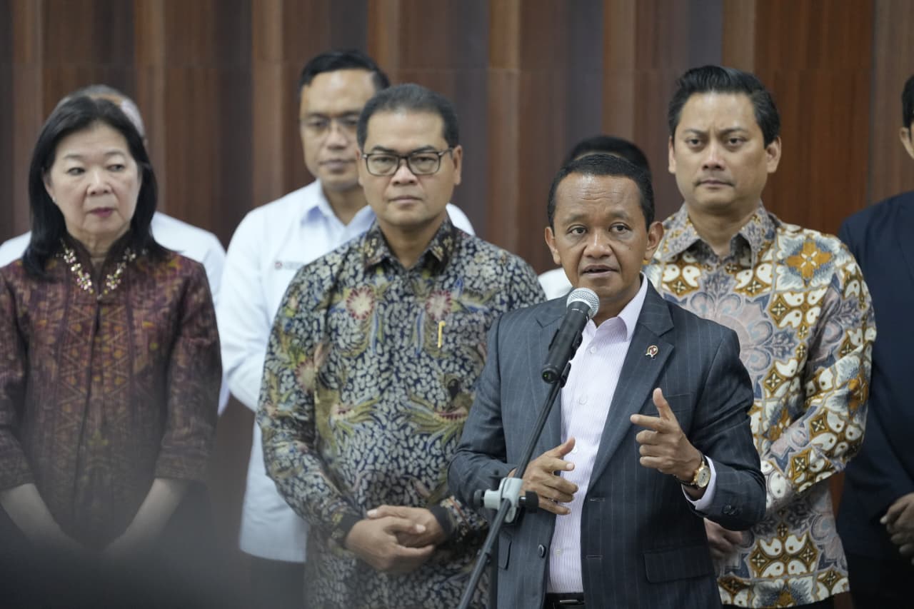 Selamatkan Industri, Menteri ESDM Turunkan Harga LNG Industri