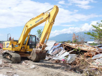 Tim ESDM Siaga Bencana Kembali Evakuasi Jenazah Korban Gempa di Petobo