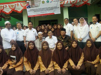 Kunjungi Ponpes, Menteri ESDM Dukung Rumah Sederhana dan Sekolah Prioritas Dibangun Jargas