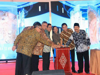Menteri ESDM Groundbreaking dan Resmikan Proyek-Proyek Kelistrikan di Nusa Tenggara
