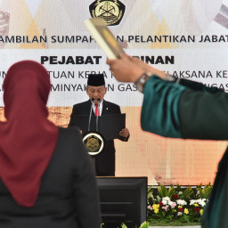 Kementerian ESDM RI - Media Center - Arsip Berita - Lantik Wakil Kepala ...